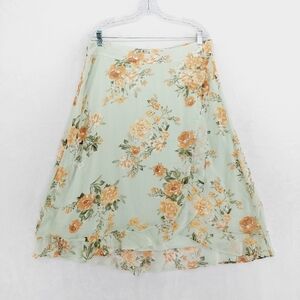 NEW Christopher & Banks Floral Skirt P3655